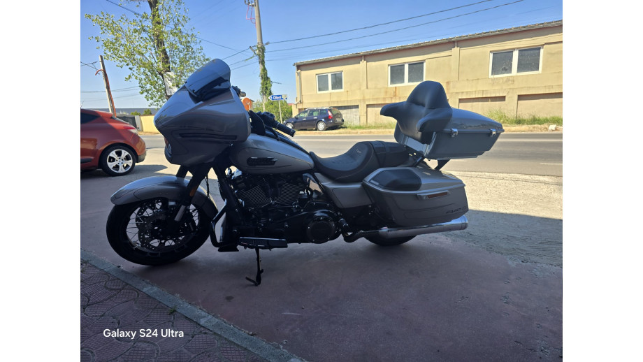 HARLEY DAVIDSON CVO Street Glide 2024