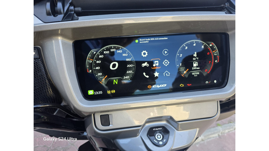 HARLEY DAVIDSON CVO Street Glide 2024