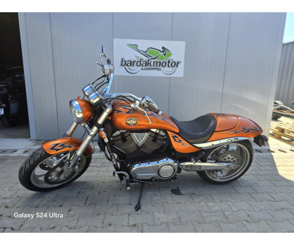 VICTORY Hammer 1634 2008