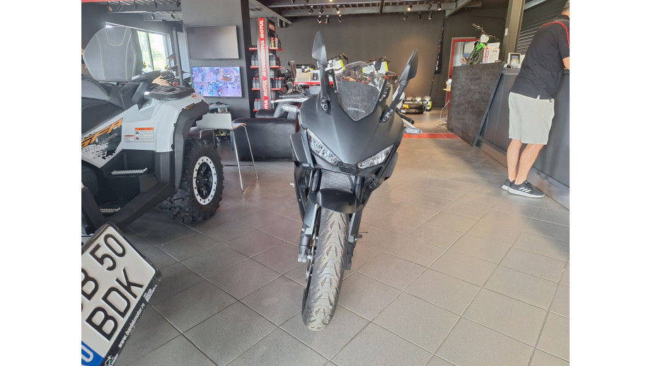 HONDA CBR500R 2024